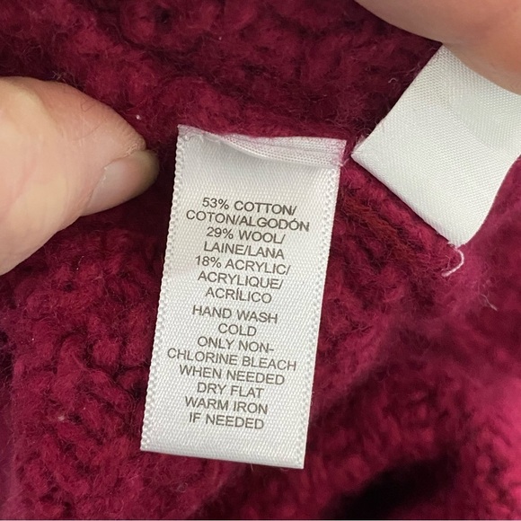 Ann Taylor Loft Women's S Cranberry Open Sweater Sleeveless Vest Wool Blend Warm - Picture 9 of 10